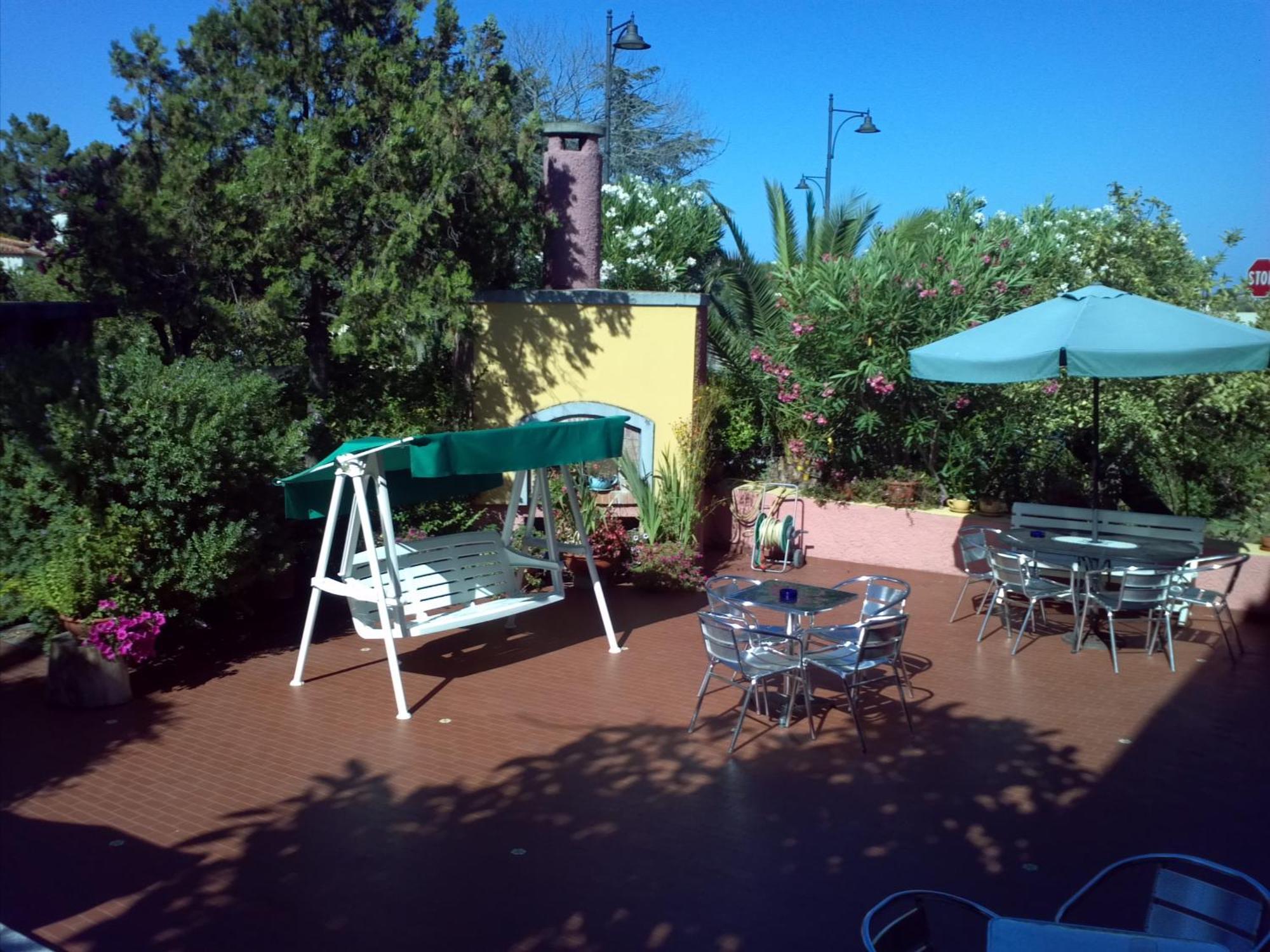 Hotel Abbaruja Olbia Kültér fotó