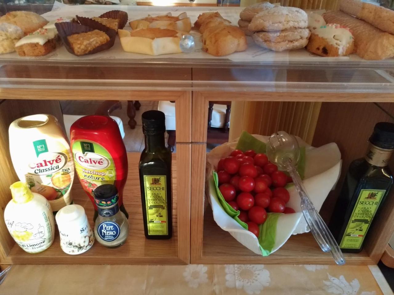 Hotel Abbaruja Olbia Kültér fotó